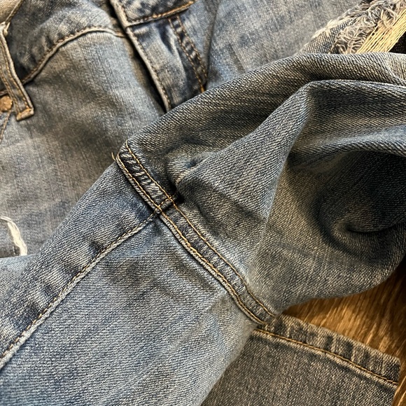 Torrid Heavily Distressed Ripped Boyfriend Jeans sz 12 - Picture 3 of 5